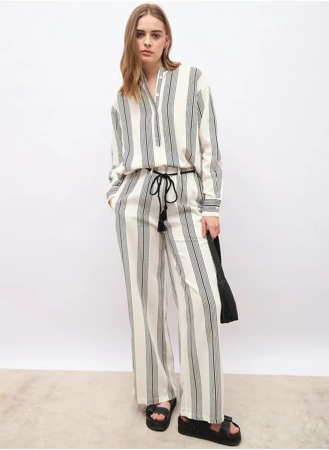 ستايلي Striped Oversized Shirt and Wide Leg Trousers Set