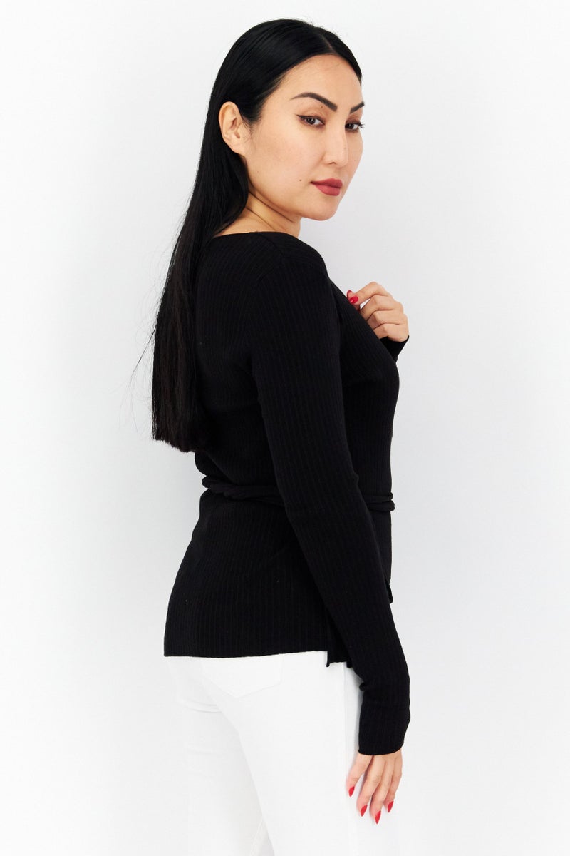 GUESS كنزة نسائية مزخرفة بأكمام طويلة مع تغليف، سوداء - Image 2