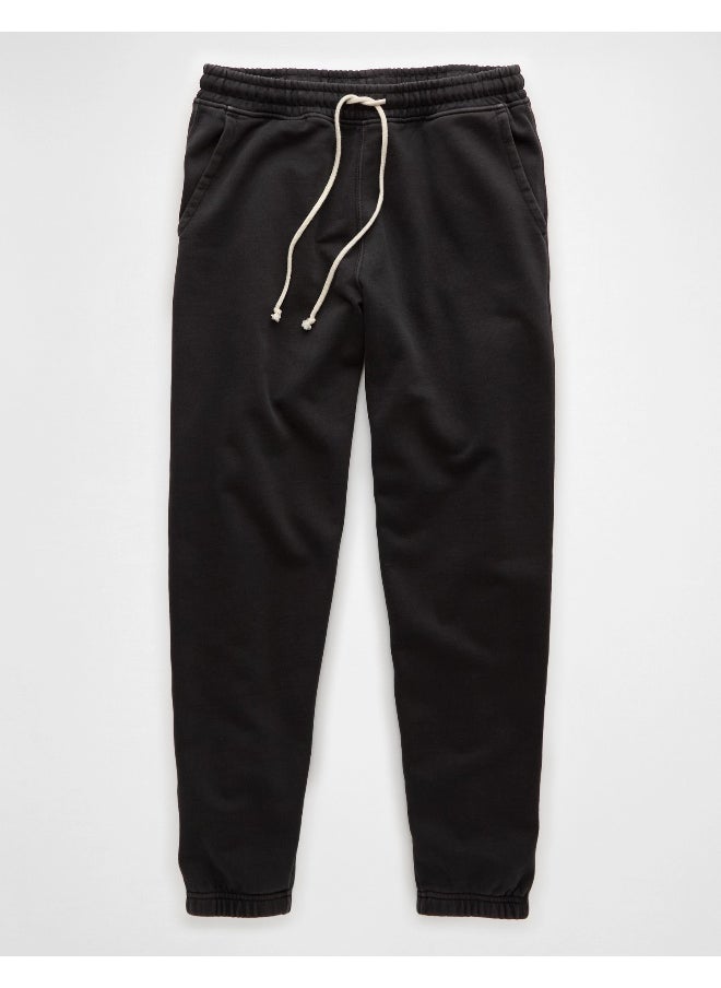 AE Heavyweight Fleece Jogger - pzsku/ZA4FB57A7AC2438E415AEZ/45/_/1739179380/c8b248ce-ece2-42d1-ac61-80eea1ba6f24