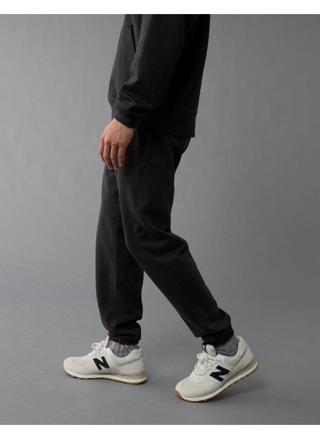 AE Heavyweight Fleece Jogger - pzsku/ZA4FB57A7AC2438E415AEZ/45/_/1739179385/71d3f5b7-5a3c-4b24-9ff3-264acc84d3bc