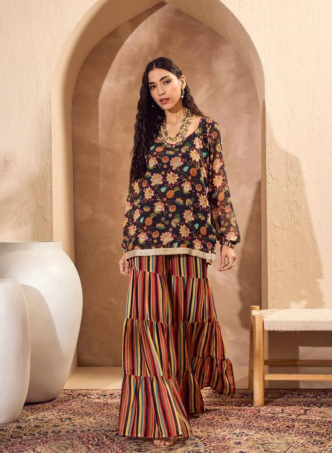 SASSAFRAS Sassafras Floral Print Kurta and Tiered Sharara Pants Set