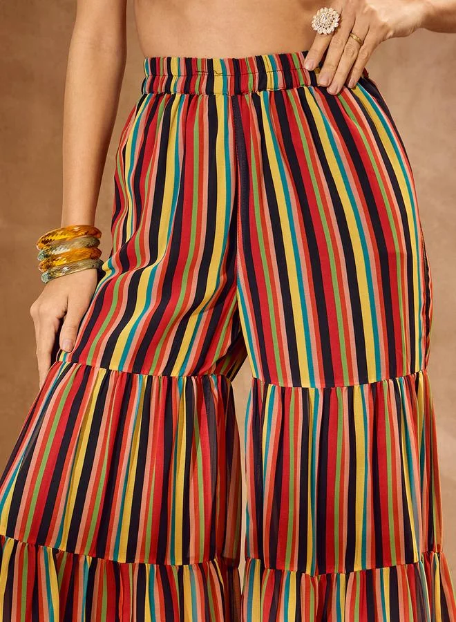 SASSAFRAS Sassafras Floral Print Kurta and Tiered Sharara Pants Set
