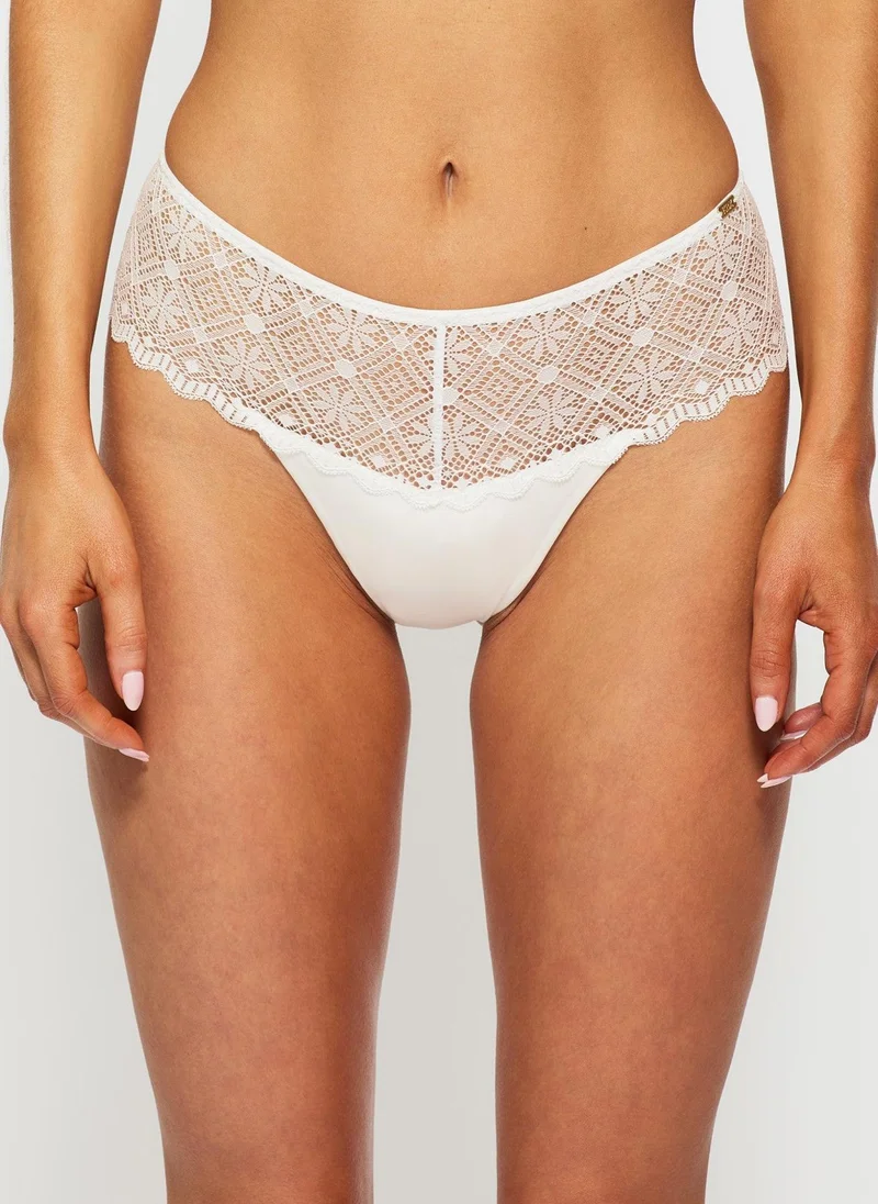 كيلوبايت KBX Nellie Thong