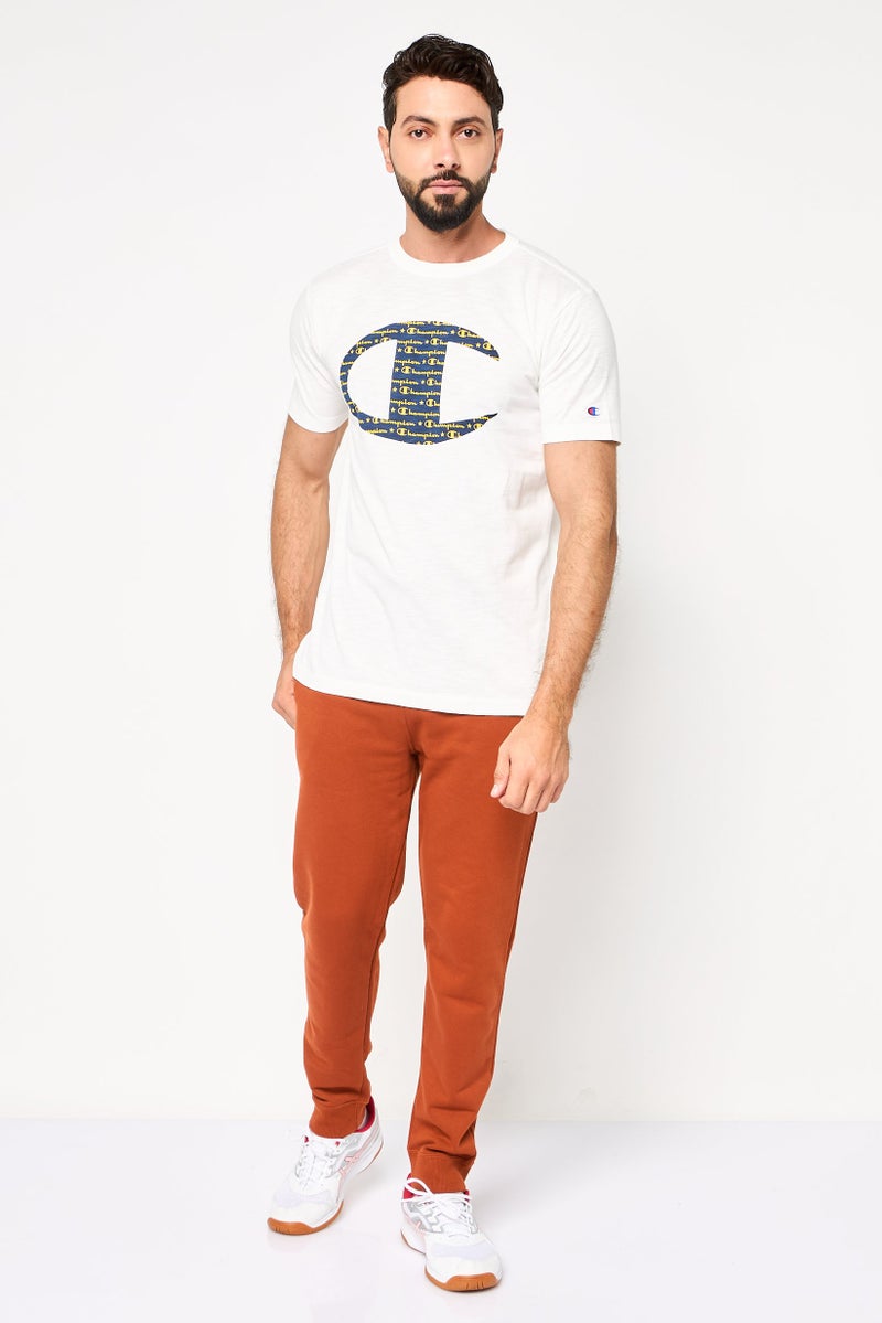 Champion تي شيرت رياضي للرجال بأكمام قصيرة مناسب للخارج، أبيض - Image 2