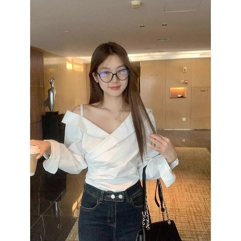 Korean Style Design Sense Cross V-neck Off-shoulder Long-sleeved Shirt Womens 2024 Pleated Waist Slimming Elegant White Shirt White shirt [flowers are carefully selected and of good quality]