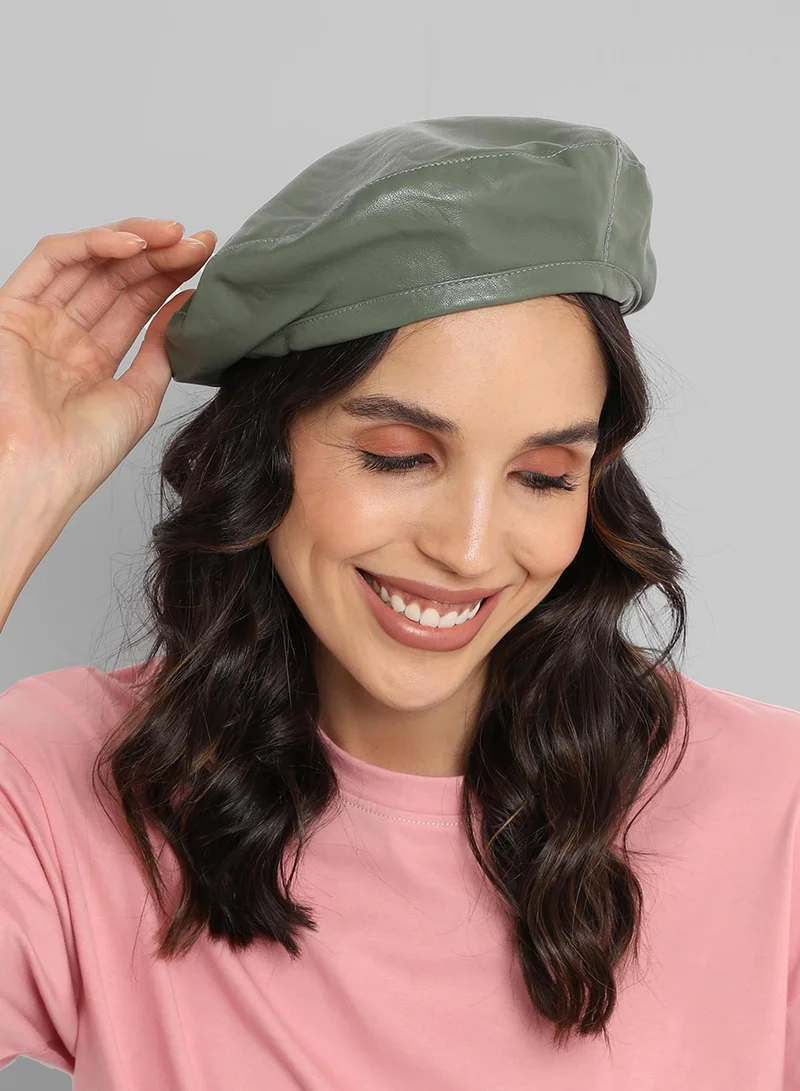 Haute Sauce Flat Grain Beret Hat - Olive Green