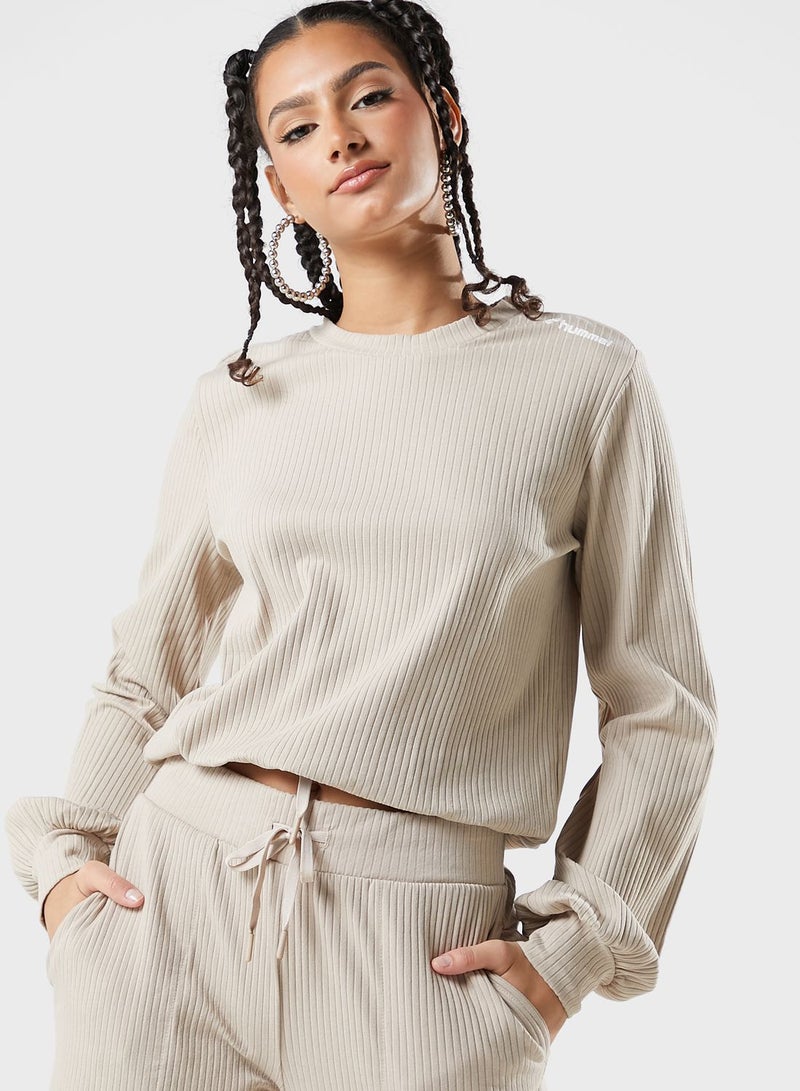 Hummel Logo Mt Frieda Sweatshirt  - Image 1