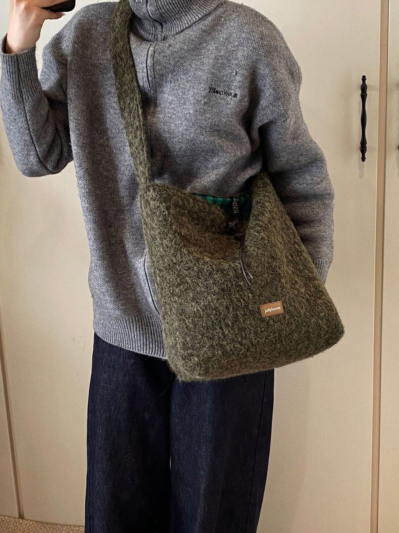 Winter Woolen Large-Capacity Bag For Women Trendy Korean Style Tote Bag Preppy Style Shoulder Bucket Bag - Image 3