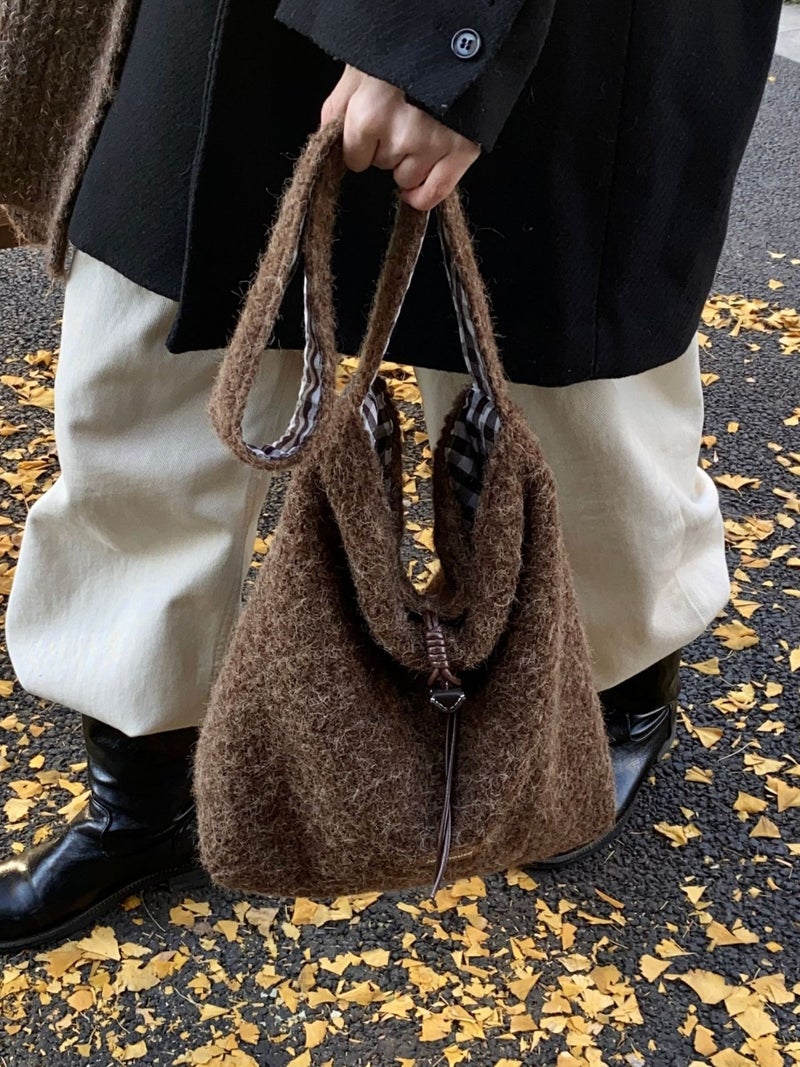 Winter Woolen Large-Capacity Bag For Women Trendy Korean Style Tote Bag Preppy Style Shoulder Bucket Bag - Image 4