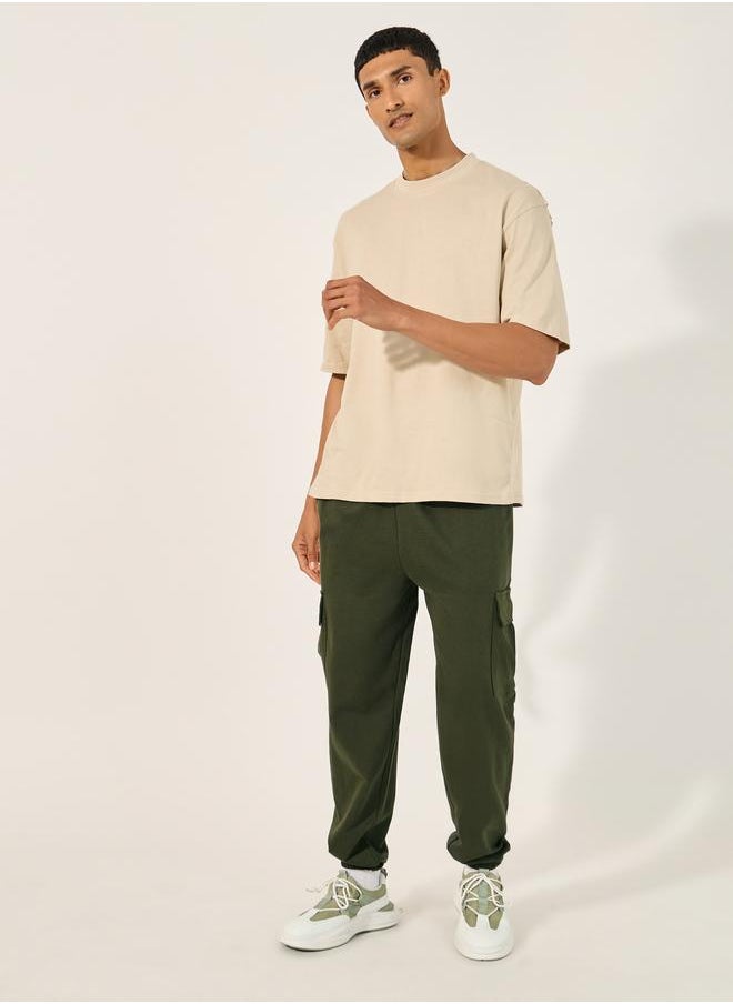 Styli Styli Oversized Fit Cargo Joggers with Elasticated Hem  - Image 2