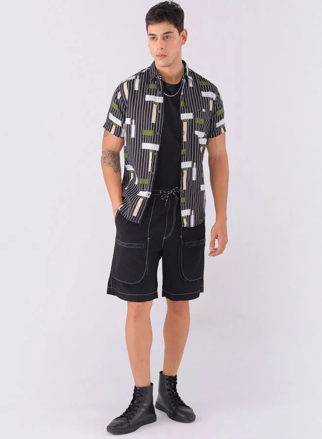 شركة المرآب الهندية Men Slim Fit Geometric Printed Half Sleeves Spread Collar Casual Shirt