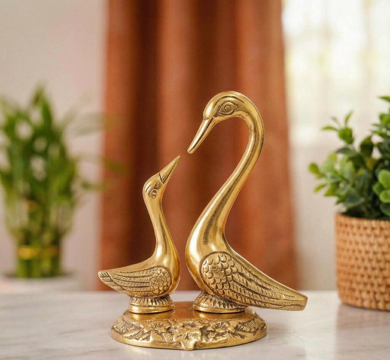 KridayKraft Love Birds Swanset Pair of Kissing Duck Metal Statue,Love for Romantic Gift to Boy Friend,Girlfriend,Animal Lover Friends, Decor Your Home,Office,Showcase,Animal Showpiece Figurines, - Image 1