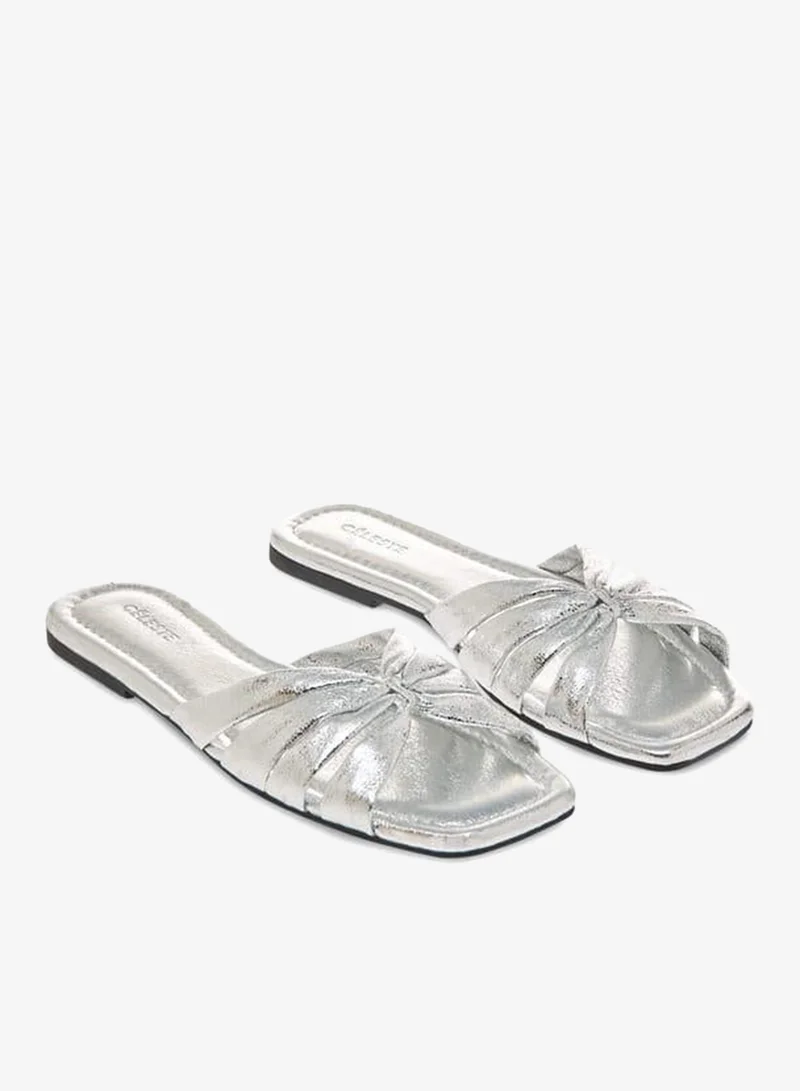 سيليست صنادل نسائية مسطحة سهلة الارتداء معدنية