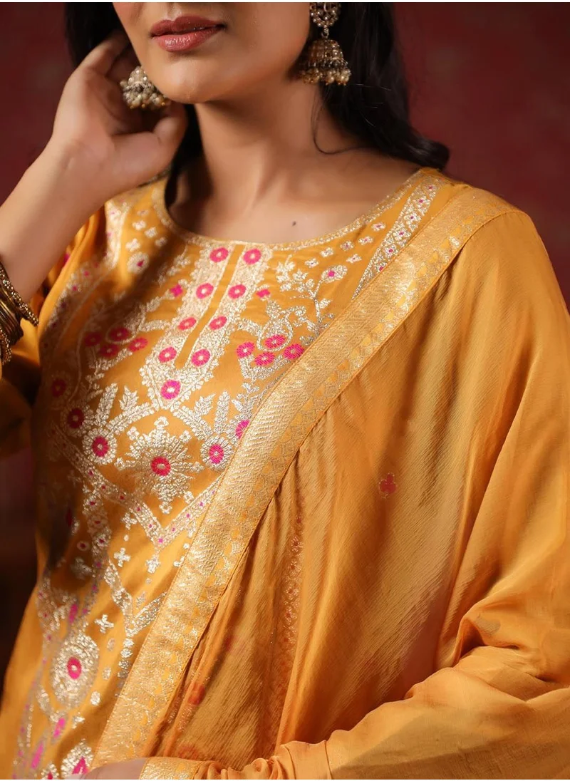 آي شين Women's Ethnic Wear's MUSTARD STRAIGHT POLY SILK Kurta Set with Dupatta
