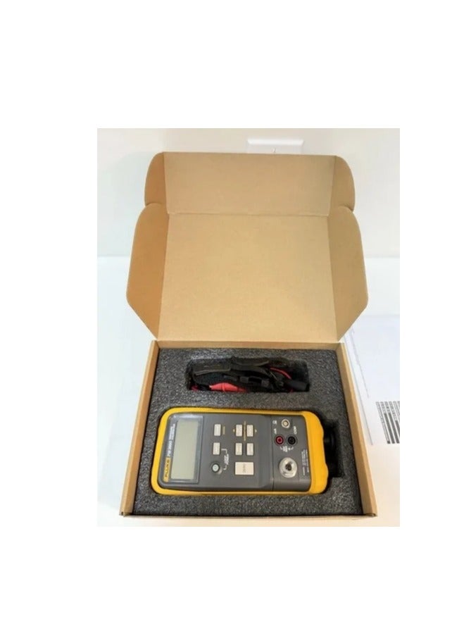 Fluke 718-300G Handheld Pressure Calibrator (300 PSI / 20 Bar) - Image 2