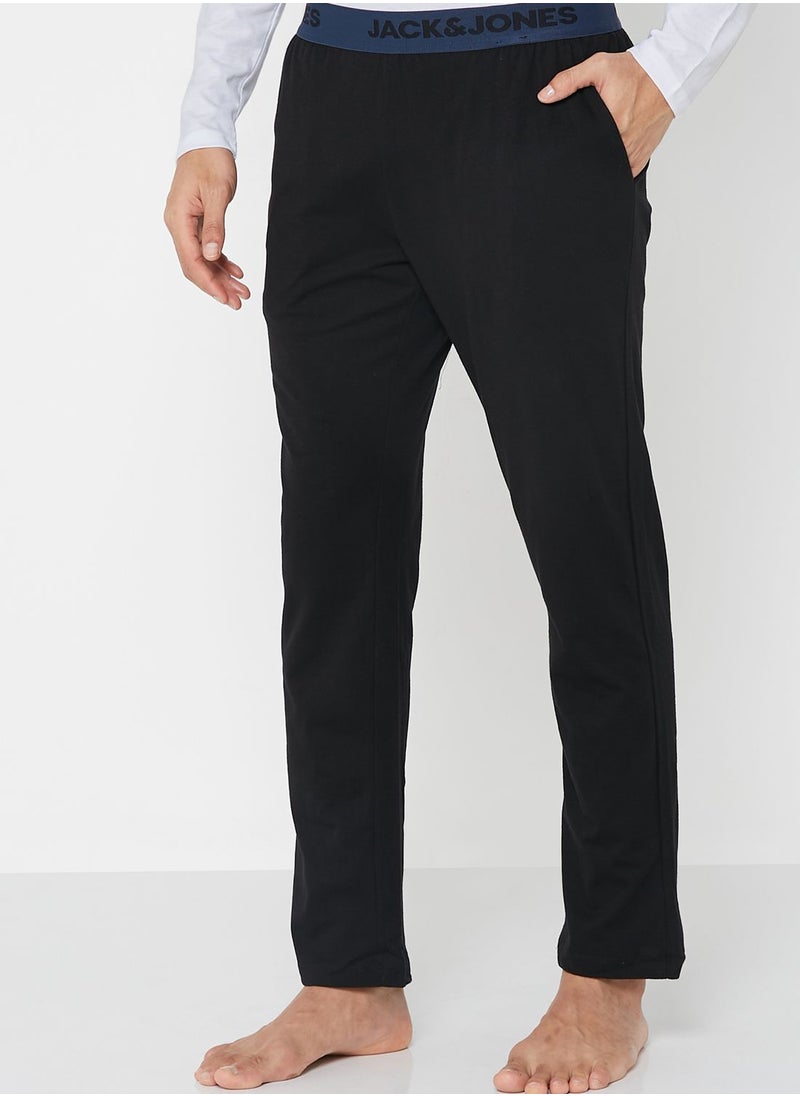 JACK & JONES - Essential T-Shirt & Sweatpants - Image 1