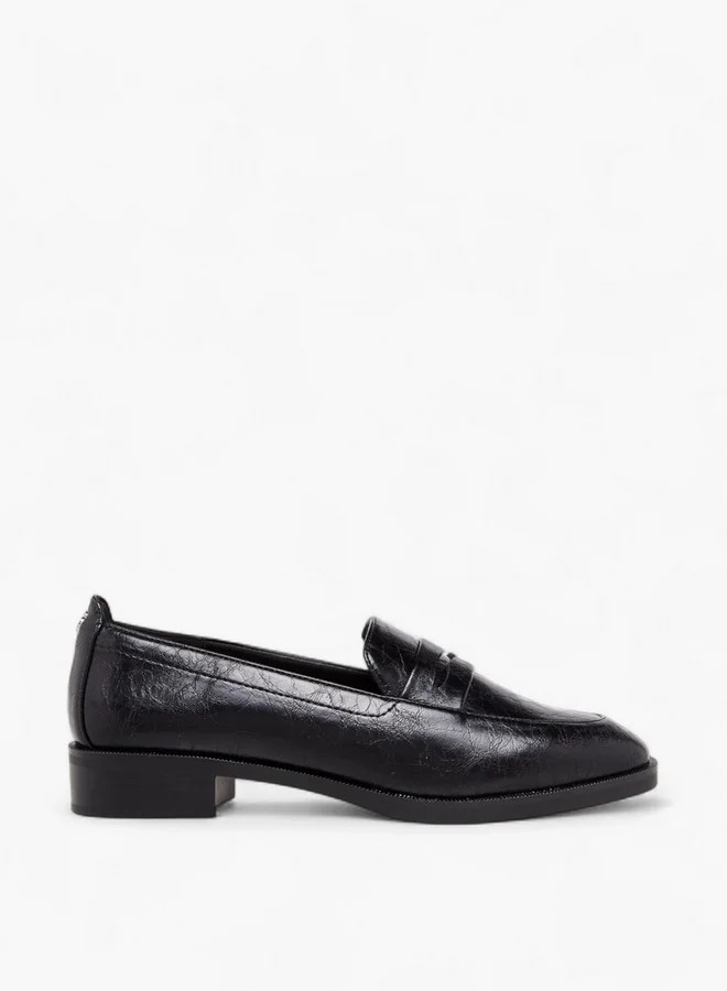 سيليست Women's Cutout Detail Loafers