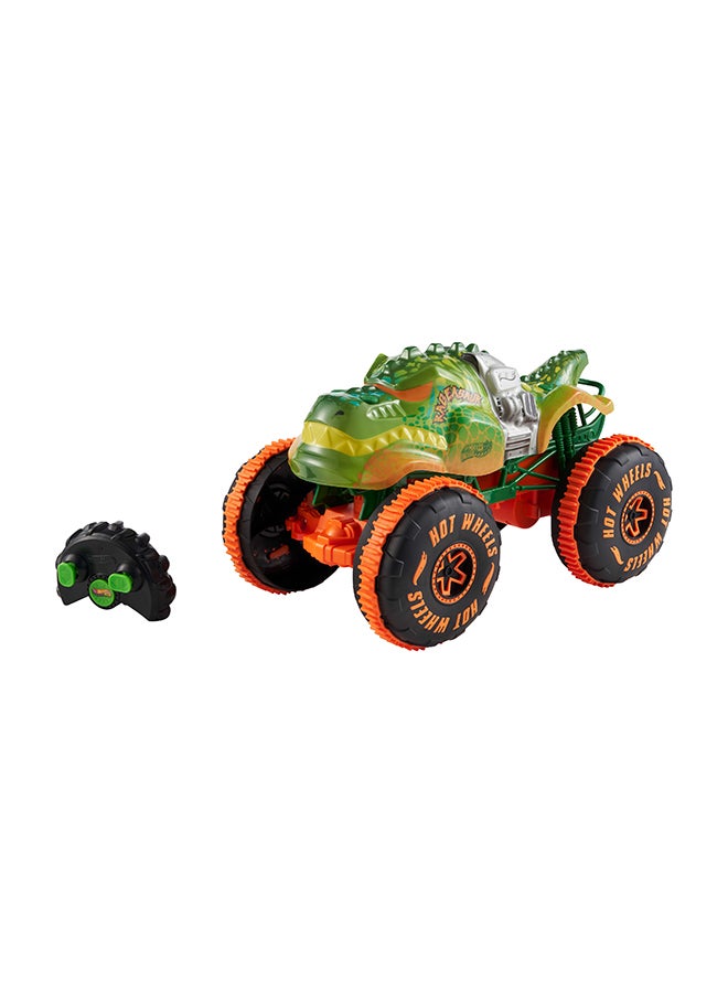 Hot Wheels سيارة لعبة التحكم عن بعد شاحنات الوحش، مقياس 1:15 راجيسور مع إطارات عمل قابضة للطرق الوعرة وحركات العجلات - Image 1