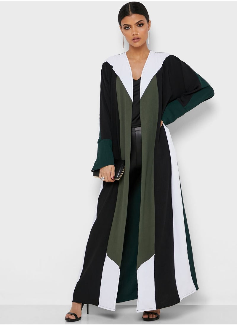 Colorblock Abaya - pzsku/ZA5102E943278290C3E92Z/45/_/1707927739/01cc4ce2-bfea-4392-97dc-4715aa742b41