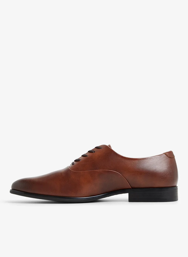 CALL IT SPRING Singleton Oxford Shoes
