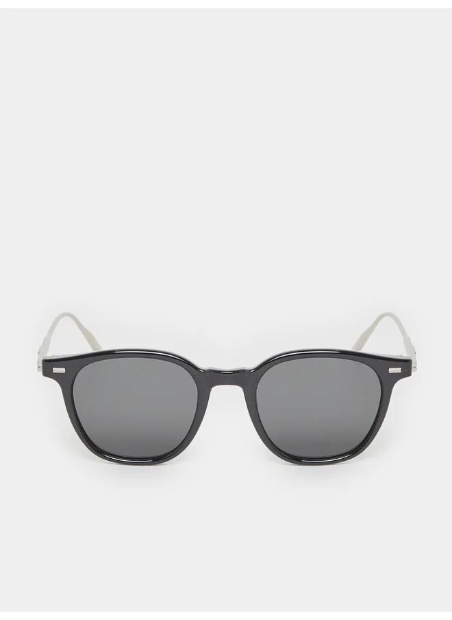 Styli Styli Solid Round Sunglasses with Nose Pads