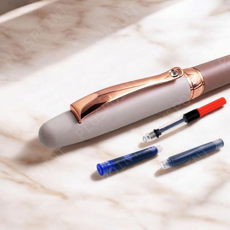 PLUSPOINT قلم حبر فاخر بجسم معدني بتشطيب غير لامع مع مشبك مرصع بحجر ذهبي وردي، قلم إيريديوم، تفاصيل ذهبية وردية، مجموعة هدايا تشمل محول حبر للرجال والنساء، التنفيذيين - Image 5