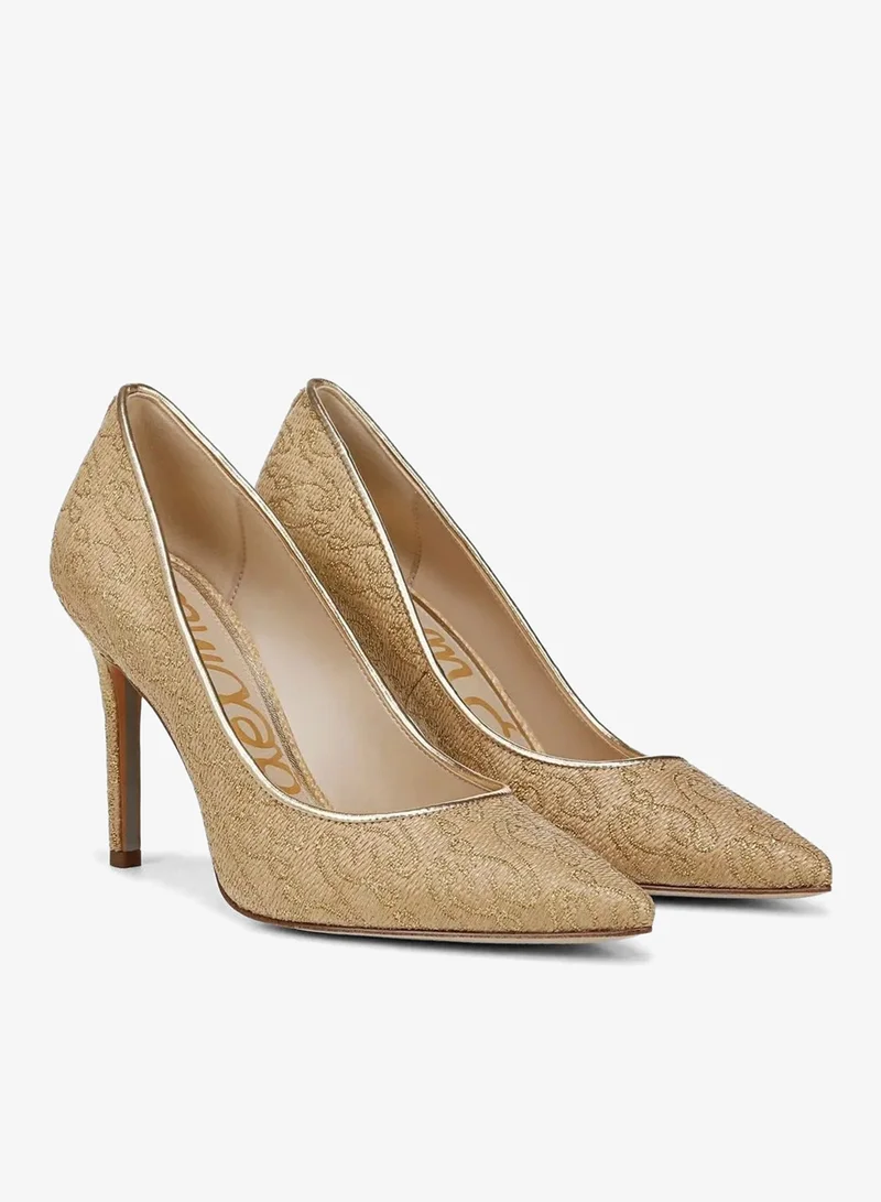 Hazel Pointed Toe Pump