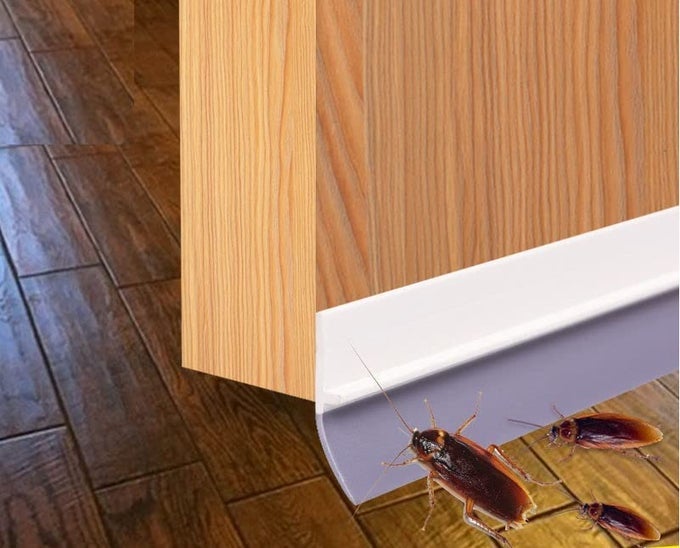 DOOR DRAFT SEALER FOR INSECTS DUST AND WATER FOR AIR GAP COCKROACH INSECT BUGS DRAFT STOPPER WATERPROOF AND WATERPROOF 40MM1METER