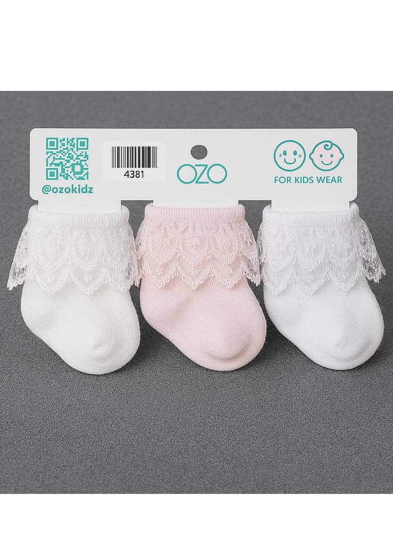 مجموعه من 3 شرابات دانتيل لحديثي الولاده  الوان مختلفه - Image 4