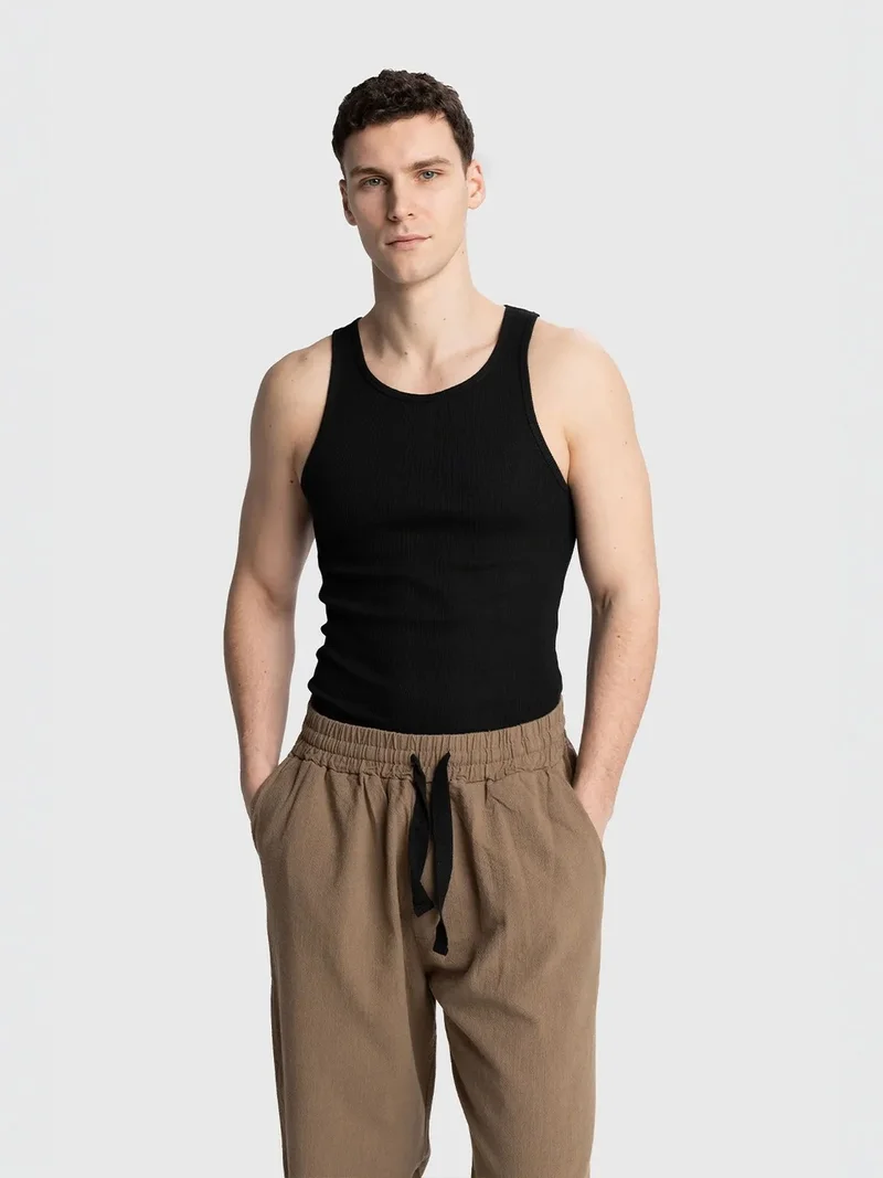 جيستو GIESTO Fitted Sleeveless U Collar T-Shirt