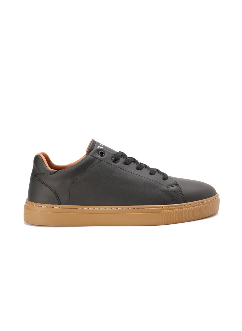 GRINTA Men Sneakers  - Image 2