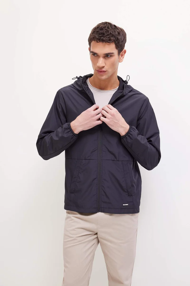 ديفاكتو Double Sided Slim Fit Hooded Zippered Waterproof Jacket