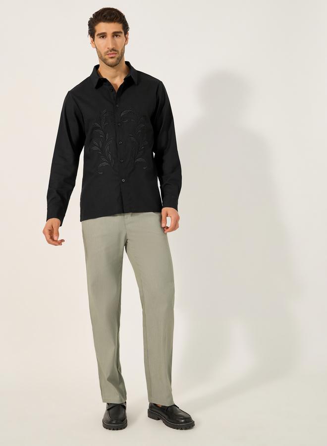 ستايلي قميص بياقة عريضة بقصة مريحة وتطريز - Image 2