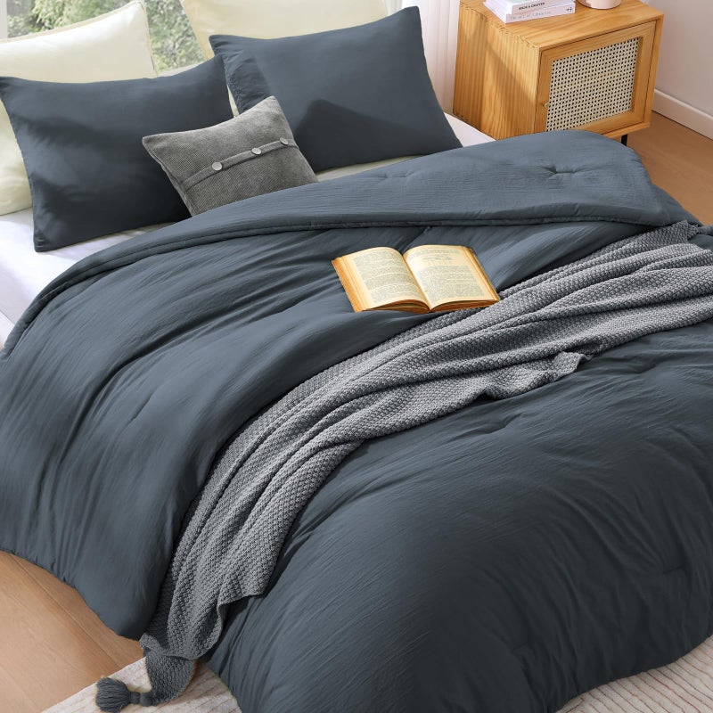 WRENSONGE Queen Comforter Set - 3 Pieces Prewashed Blue Grey Comforter Soft Lightweight for All Seasons,Down Alternative Comforters Queen Size with 2 Pillow Shams - Image 3