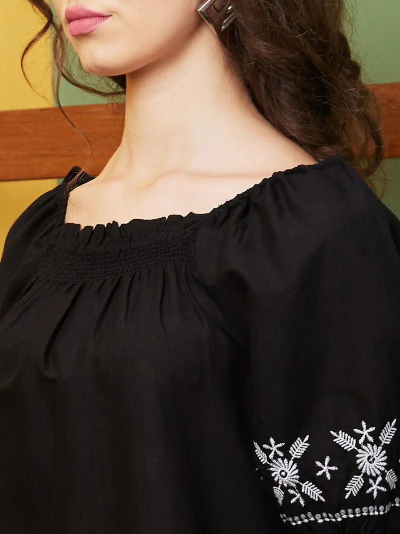globus Women Black Embroidered Gathered Square Neck Tunic