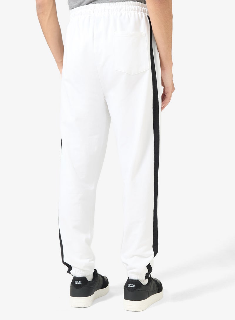 سفنتي فايف بنطلون رياضي بخصر مطاطي وتفاصيل مخططة - Image 3