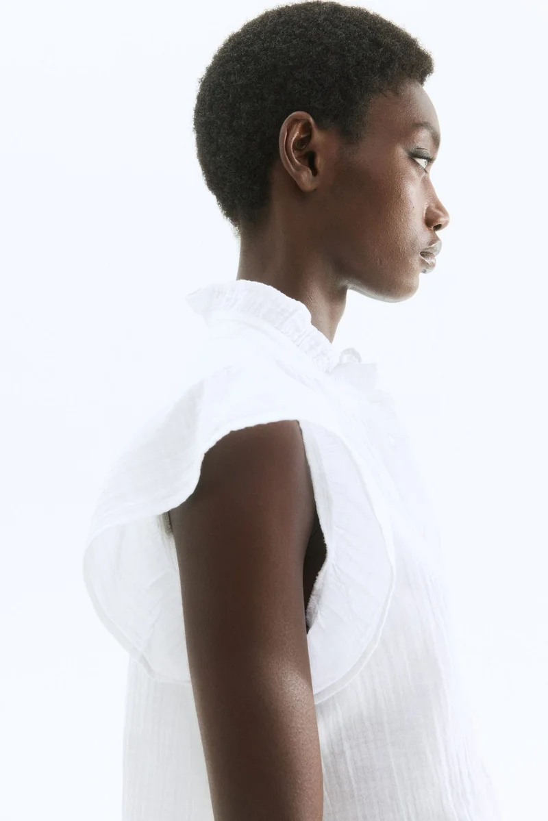 H&M Flutter-sleeved muslin blouse