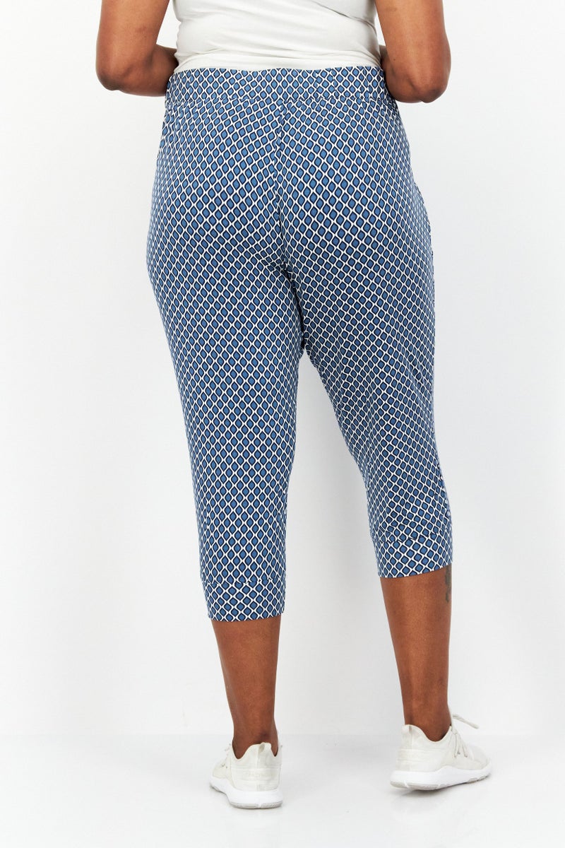 Tchibo سروال قصير مزود بحبل للنساء بتصميم عادي، لون أزرق مائل إلى الأخضر - Image 2