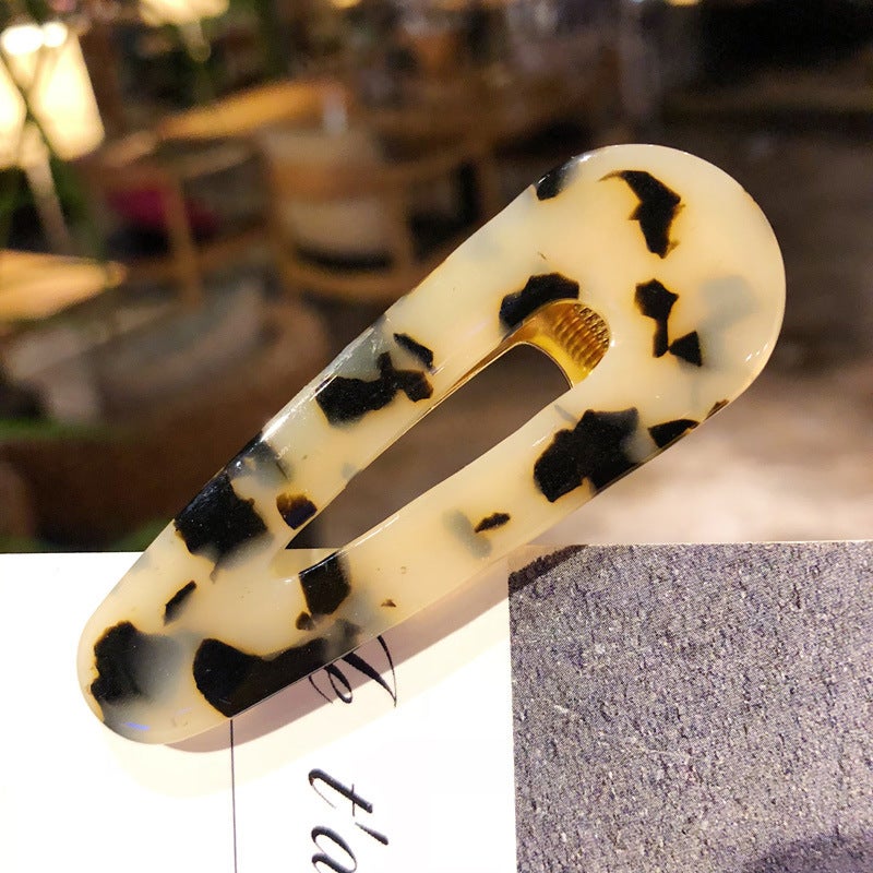 Generic Cross-border Explosions Acrylic Hairpin New Hair Accessories Internet Celebrant Duckbill Clip Korean Style Sweet Side Clip Simple Headwear K009-7 drop-shaped rice with cap
