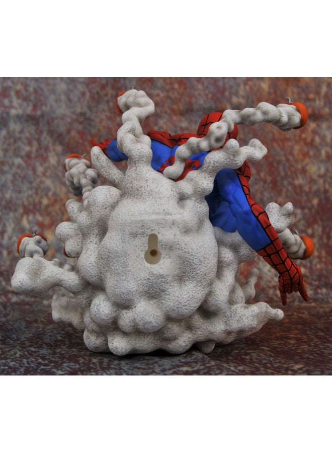 Diamond Select Toys Marvel Gallery Pumpkin Bomb Spider-Man Wall Mountable PVC Figure - Image 4