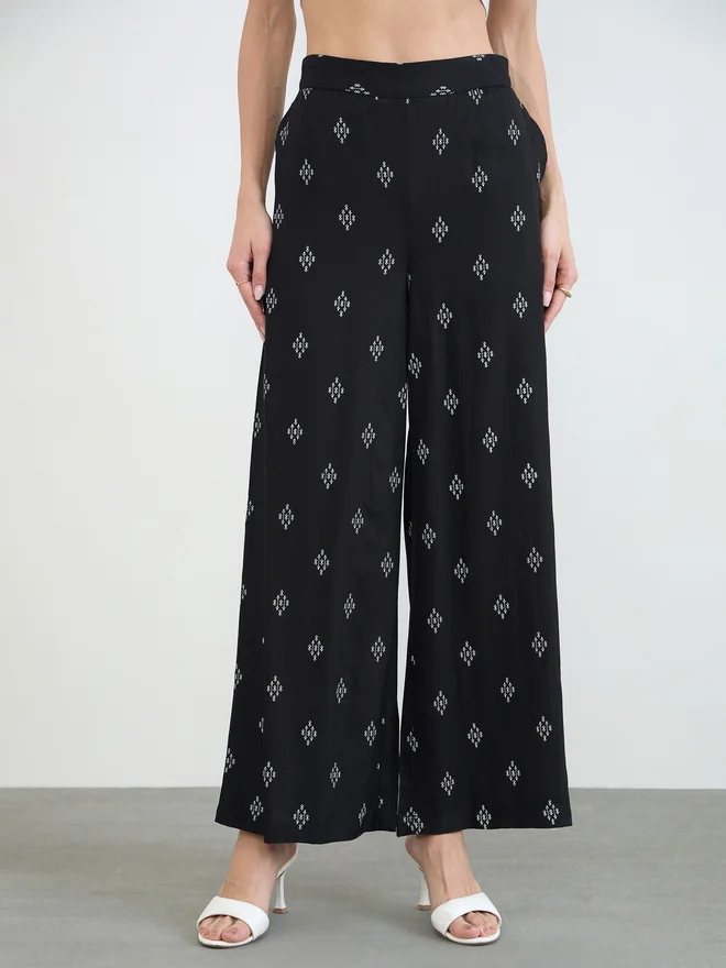 Styli Black Printed Wide Leg Pants with Side Pocket