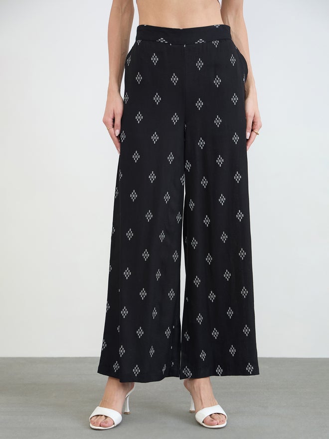 Styli Black Printed Wide Leg Pants with Side Pocket - Image 2