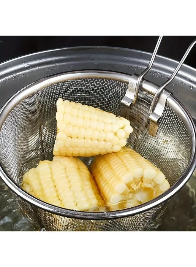 A single piece of multi-purpose, deep basket-shaped mesh strainer that can be used for steaming or frying. It is used in pasta restaurants to boil pasta, noodles, or instant noodles. It is also used to boil vegetables, corn, or fry potatoes, chicken nuggets, fish, or samosas. A practical, civilized tool for quick juicing. There is no need now to use several pots to prepare noodles or pasta. Just place the strainer inside the cooking pot and leave it until it is cooked, then drain it easily. Ideal for the kitchen, restaurants, food trucks, or hotels. Made of rust-resistant stainless steel. It has a handle for easy grip and is foldable for easy storage. The strainer mouth measures 18.3 cm wide and 11.6 cm deep - Image 2