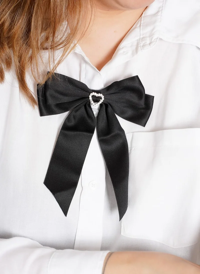 Sosha Elegance Hearty bow pin back