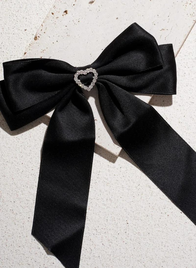 Sosha Elegance Hearty bow pin back