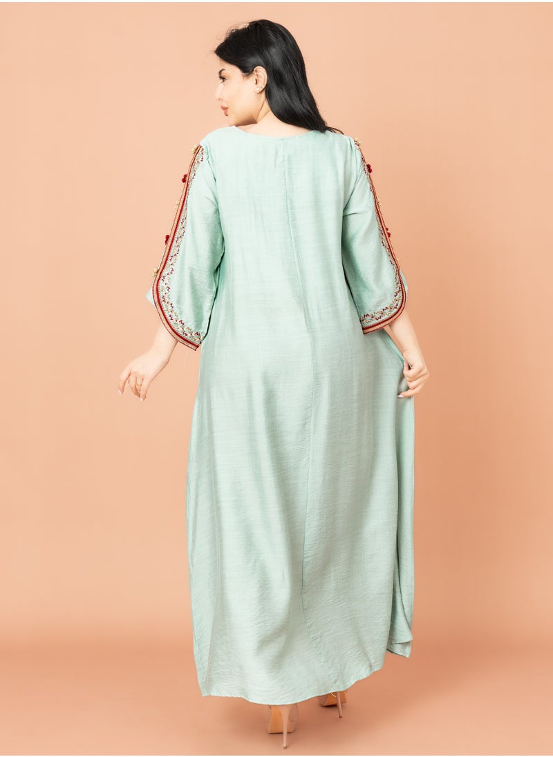 اكسا جلابية كلاسيكية مطرزة  - Image 4