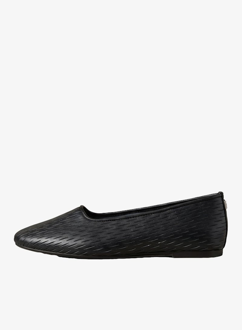CALVIN KLEIN Cut-Out Leather Ballerinas - Image 2