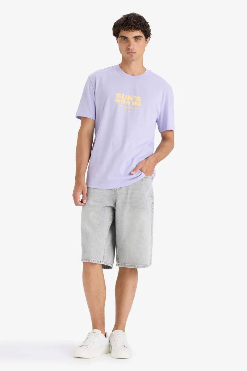 ديفاكتو Regular Fit Crew Neck Short Sleeve T-Shirt
