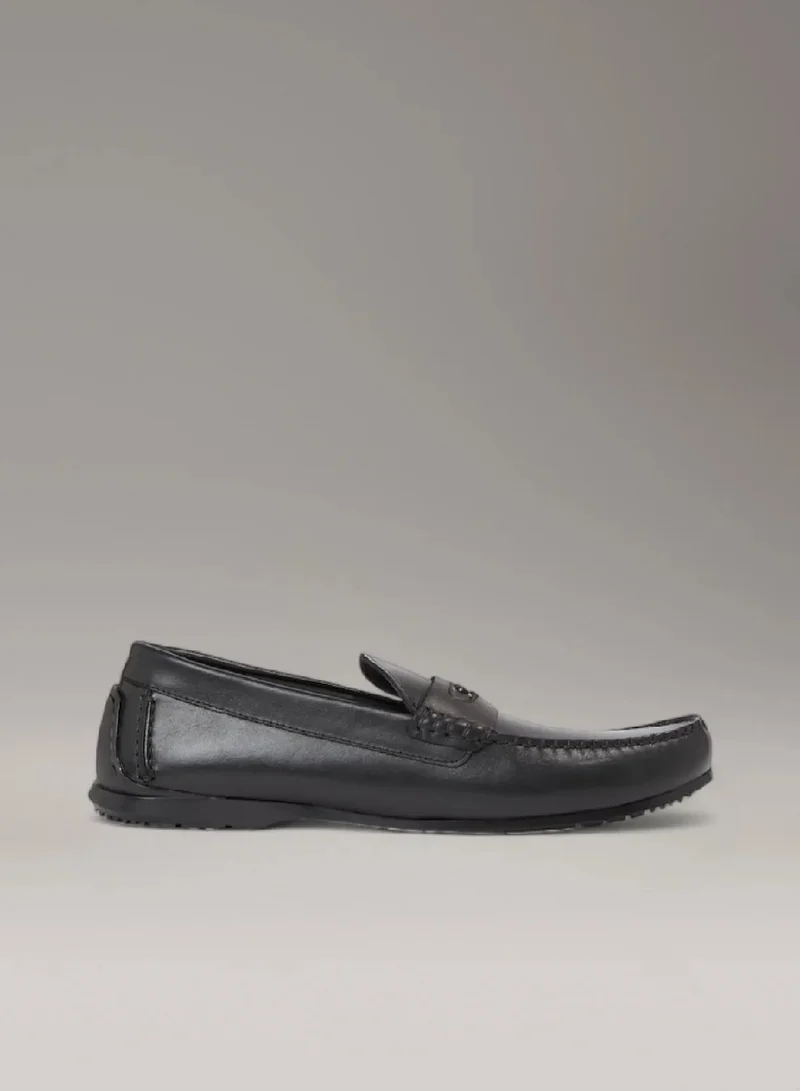 كالفن كلاين حذاء لوفر من الجلد