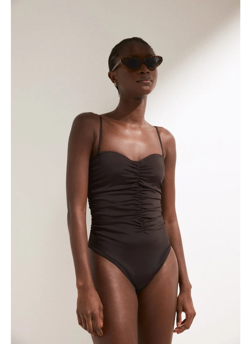 اتش اند ام Medium Shape Bandeau swimsuit